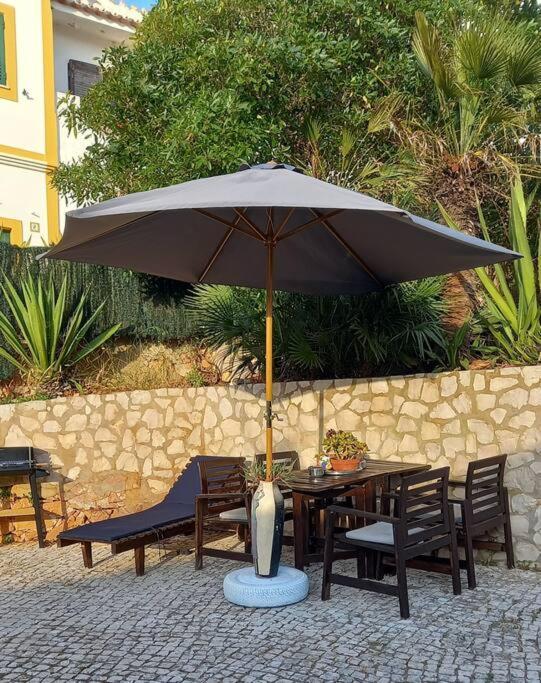 Bica Da Salema Beach House Bagian luar foto